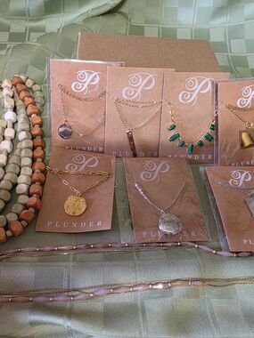 Plunder Assorted Necklaces - 9